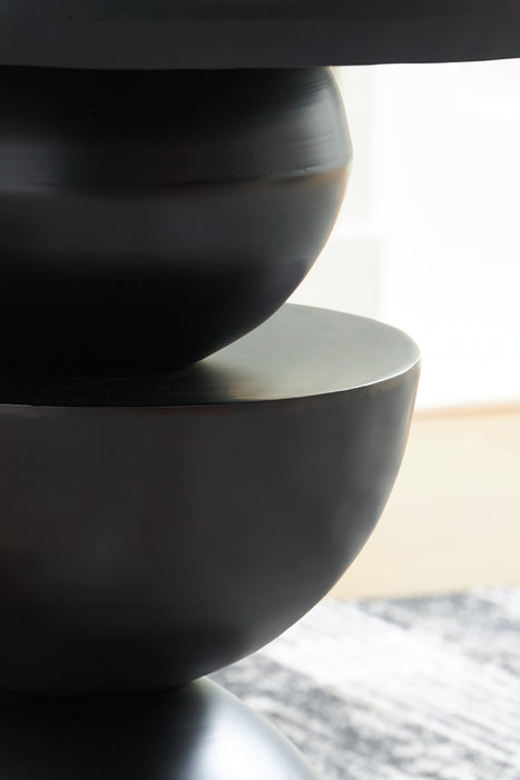 Ashley Express - Kurtson Accent Table