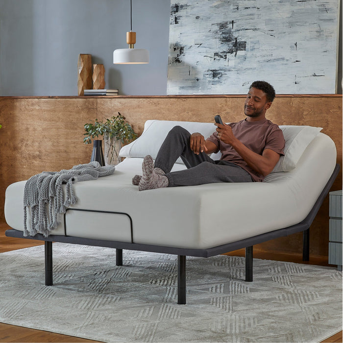 baselogic® Silver Adjustable Base