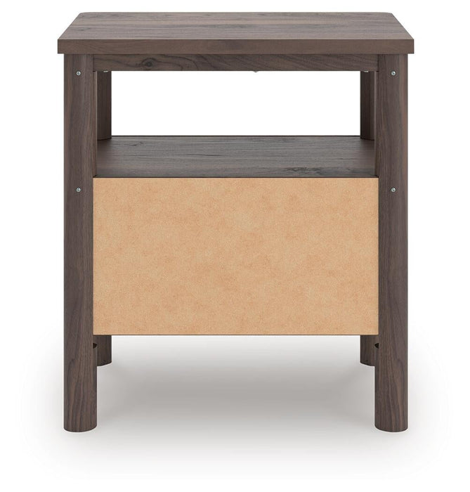 Pamytta Queen Upholstered Panel Platform Bed, Dresser, Mirror, Chest and Nightstand