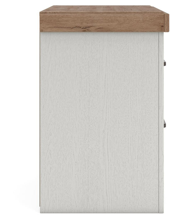 Savonport Full Panel Bed. Dresser, Mirror and Nightstand