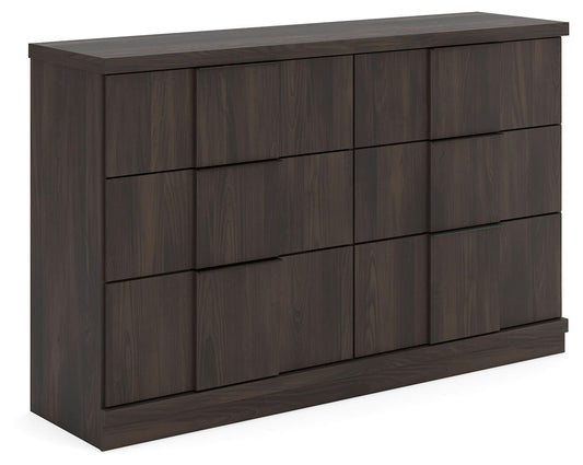 Shaehartin Six Drawer Dresser