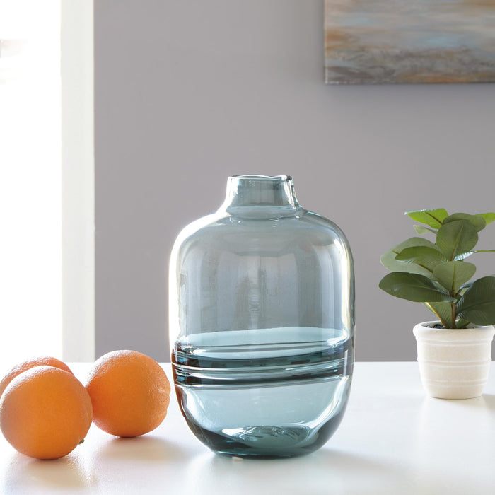 Ashley Express - Lemmitt I/O Vase