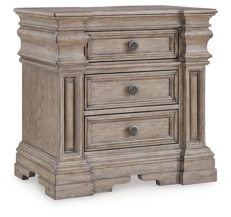Ashley Express - Blairhurst Three Drawer Night Stand