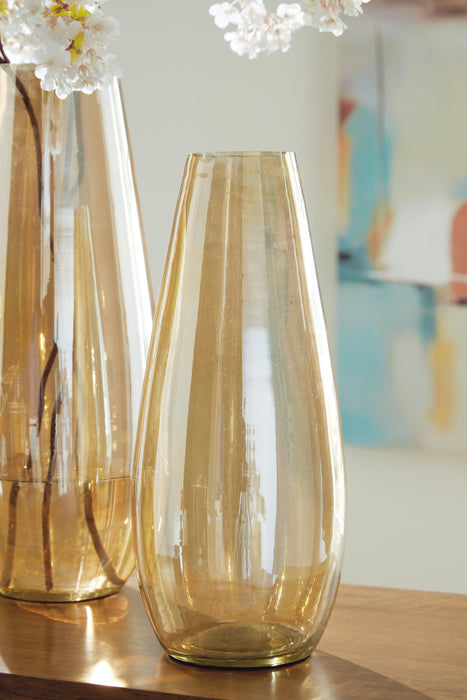 Ashley Express - Rhettman I/O Vase