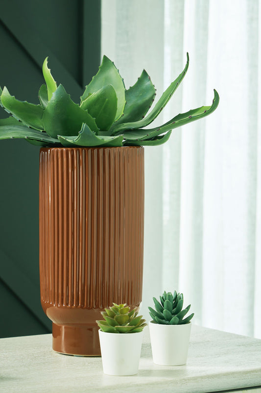 Ashley Express - Avalyah I/O Vase