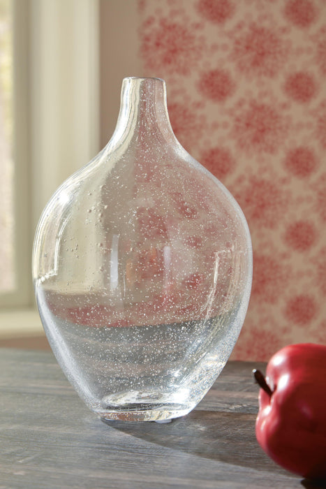 Ashley Express - Kurthorne I/O Vase