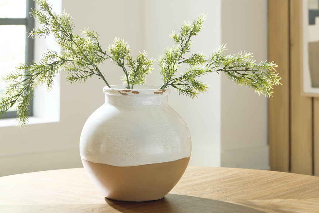 Ashley Express - Vercott Vase