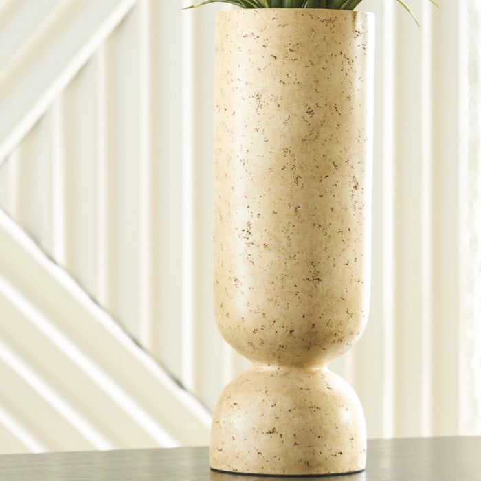 Ashley Express - Bryons Vase